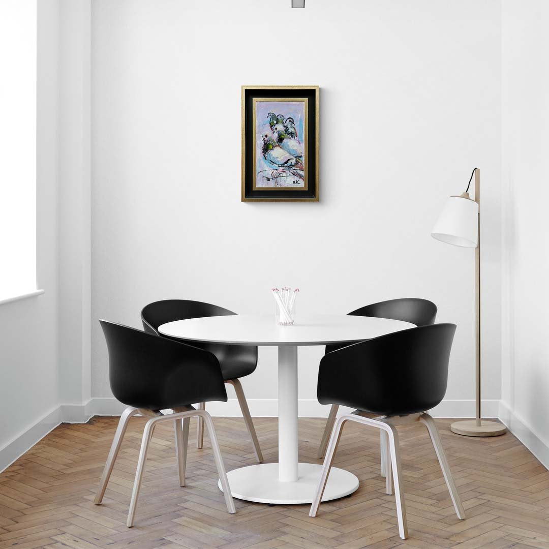 Güvercinlerin İncelikleri Yağlı Boya Tablosu