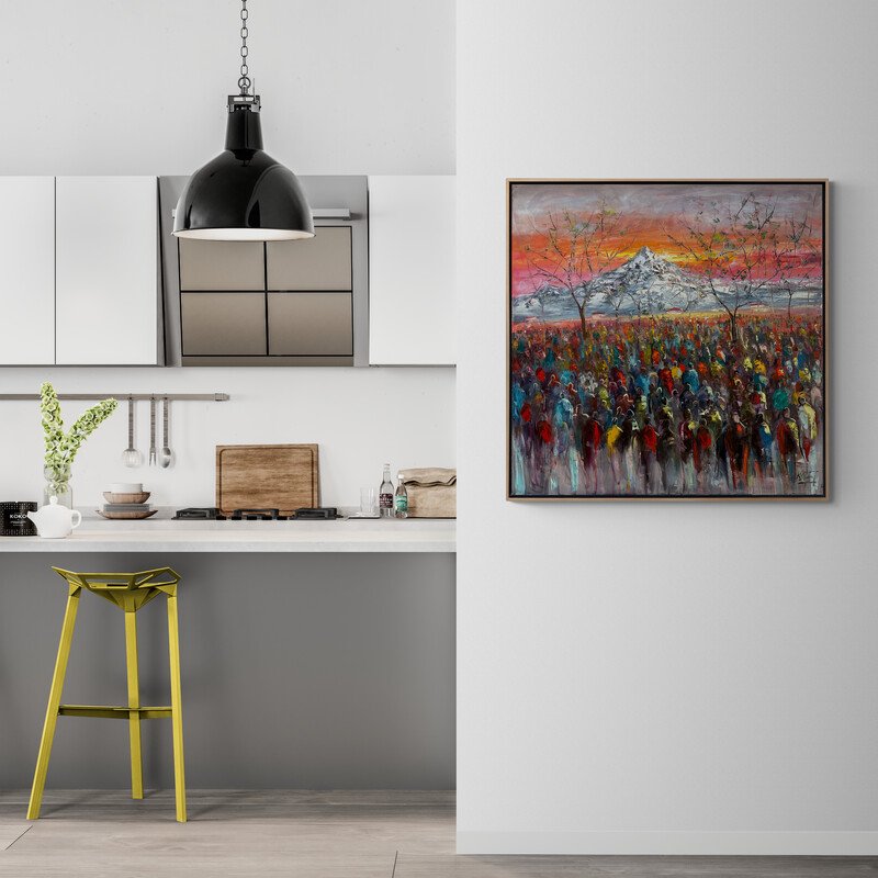 Renkli Kalabalık ve Dağın Buluşması Yağlı Boya Tablosu