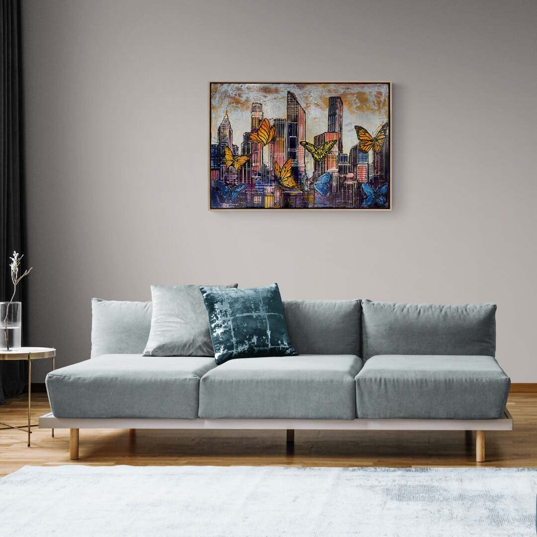 Renkli Kelebekler ve Şehir Yağlı Boya Tablosu