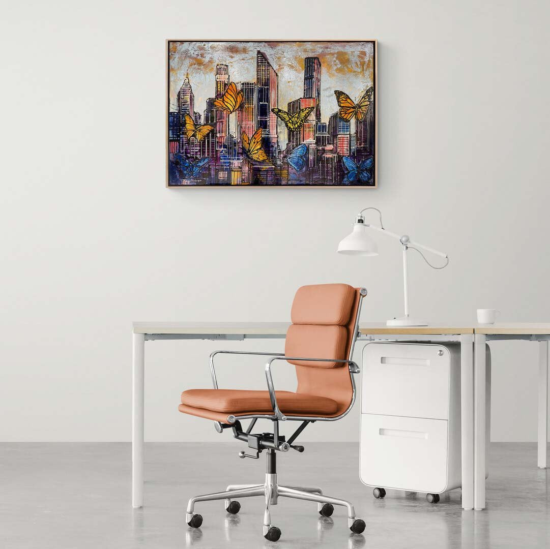 Renkli Kelebekler ve Şehir Yağlı Boya Tablosu
