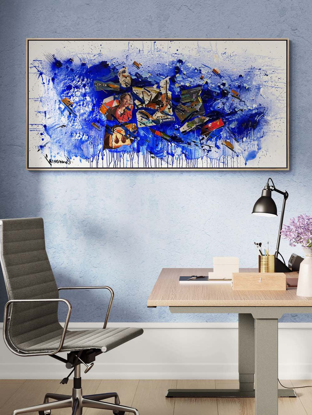 Gazete Sayfalarında Renkli İzler Yağlı Boya Tablosu