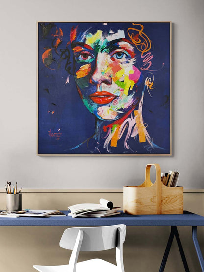 Renklerin İçindeki Kadın Yağlı Boya Tablosu