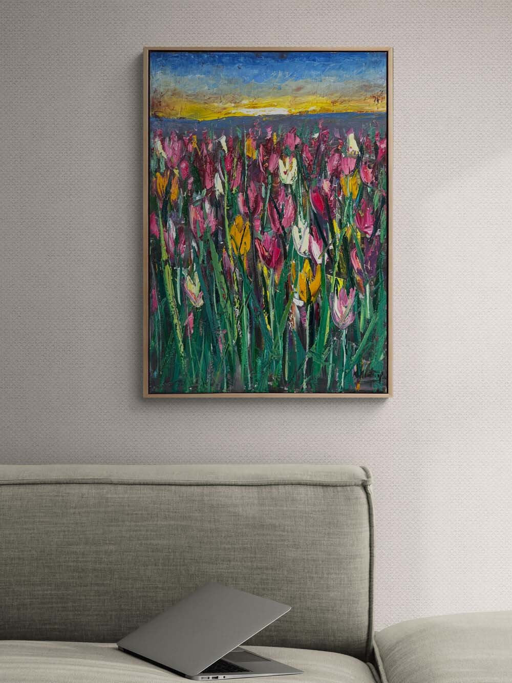 Lale Bahçesinde Sabah Yağlı Boya Tablosu