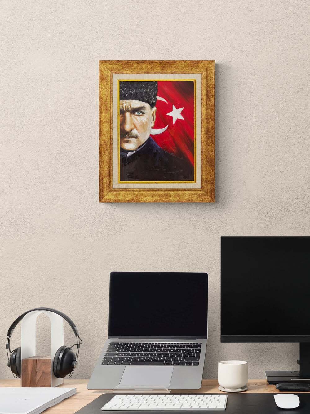 Türk Bayrağında Atatürk Yağlı Boya Tablosu