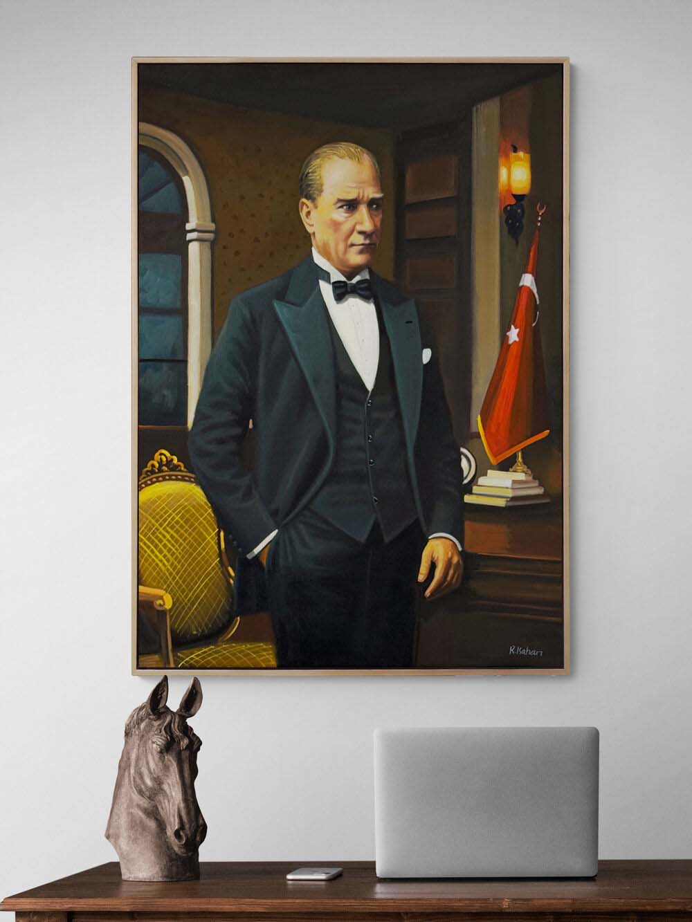 Atatürk Duruşu Yağlı Boya Tablosu Simurg Sanatevi